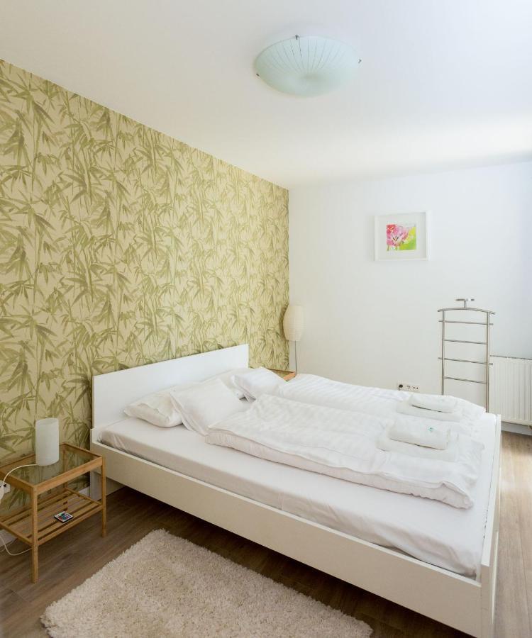 Mentha Apartments Deluxe - Mad Boedapest Buitenkant foto