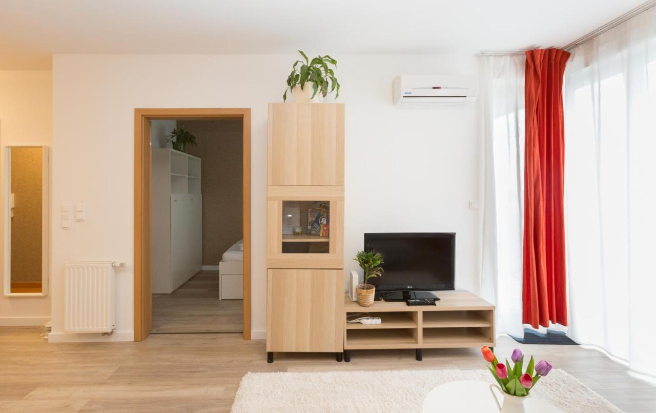 Mentha Apartments Deluxe - Mad Boedapest Buitenkant foto