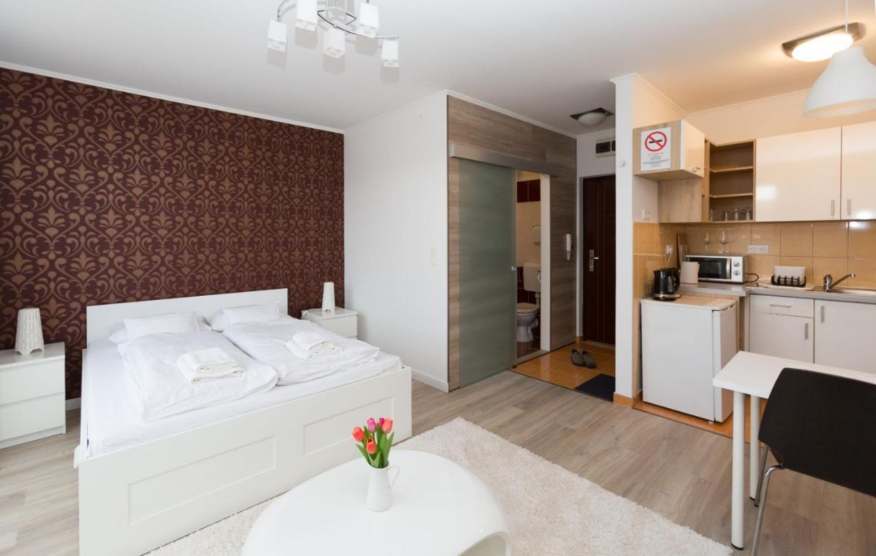 Mentha Apartments Deluxe - Mad Boedapest Buitenkant foto