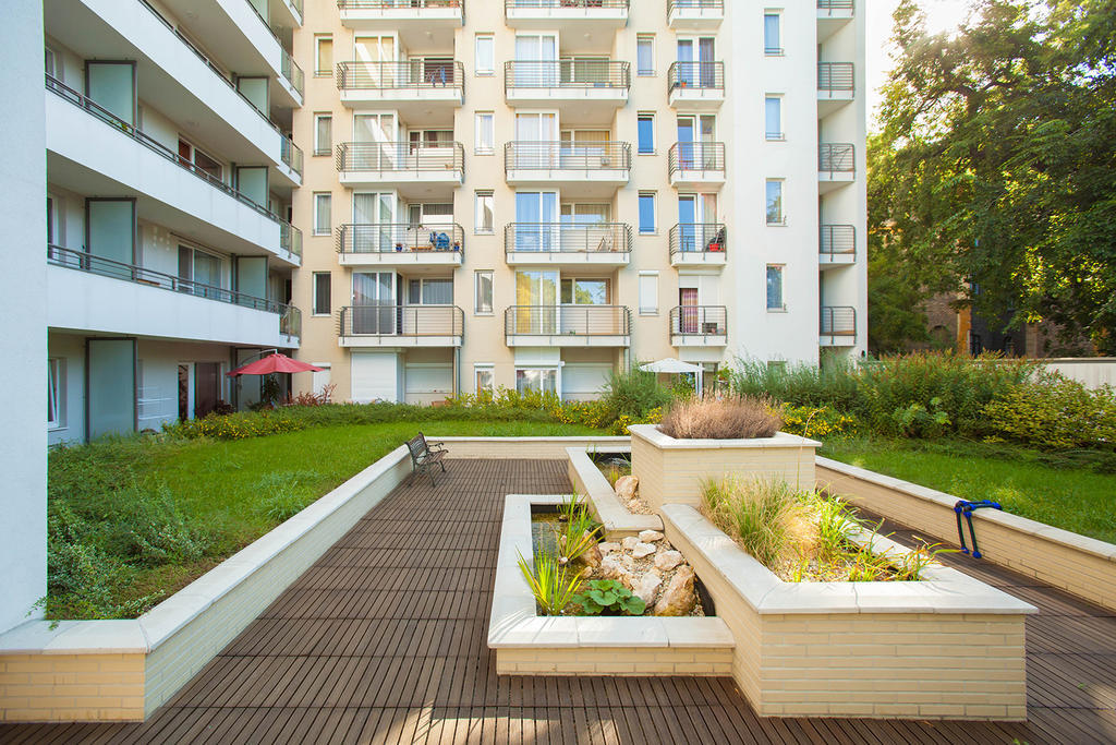 Mentha Apartments Deluxe - Mad Boedapest Buitenkant foto